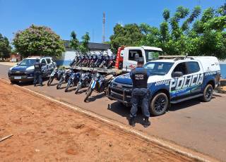 Polícia Militar de Ribas do Rio Pardo realiza operação contra motocicletas irregulares e "baderna na cidade"