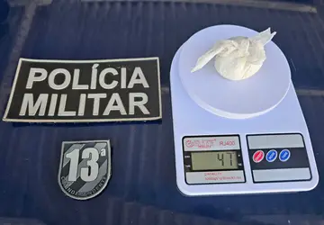 Polícia Militar de Ribas prende homem que usava motocicleta para o comércio de drogas