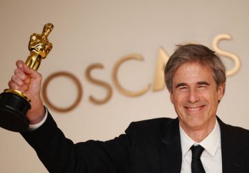 Ainda Estou Aqui vence Oscar de melhor filme estrangeiro