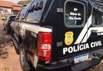 Homem é detido após ameaçar ex-companheira e filhos em Ribas do Rio Pardo