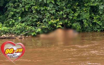 Vídeo: Radialista se depara com corpo em decomposição no Rio Pardo pela segunda vez no ano